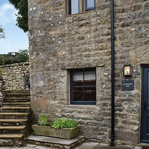 Balderstones Barn Holiday home